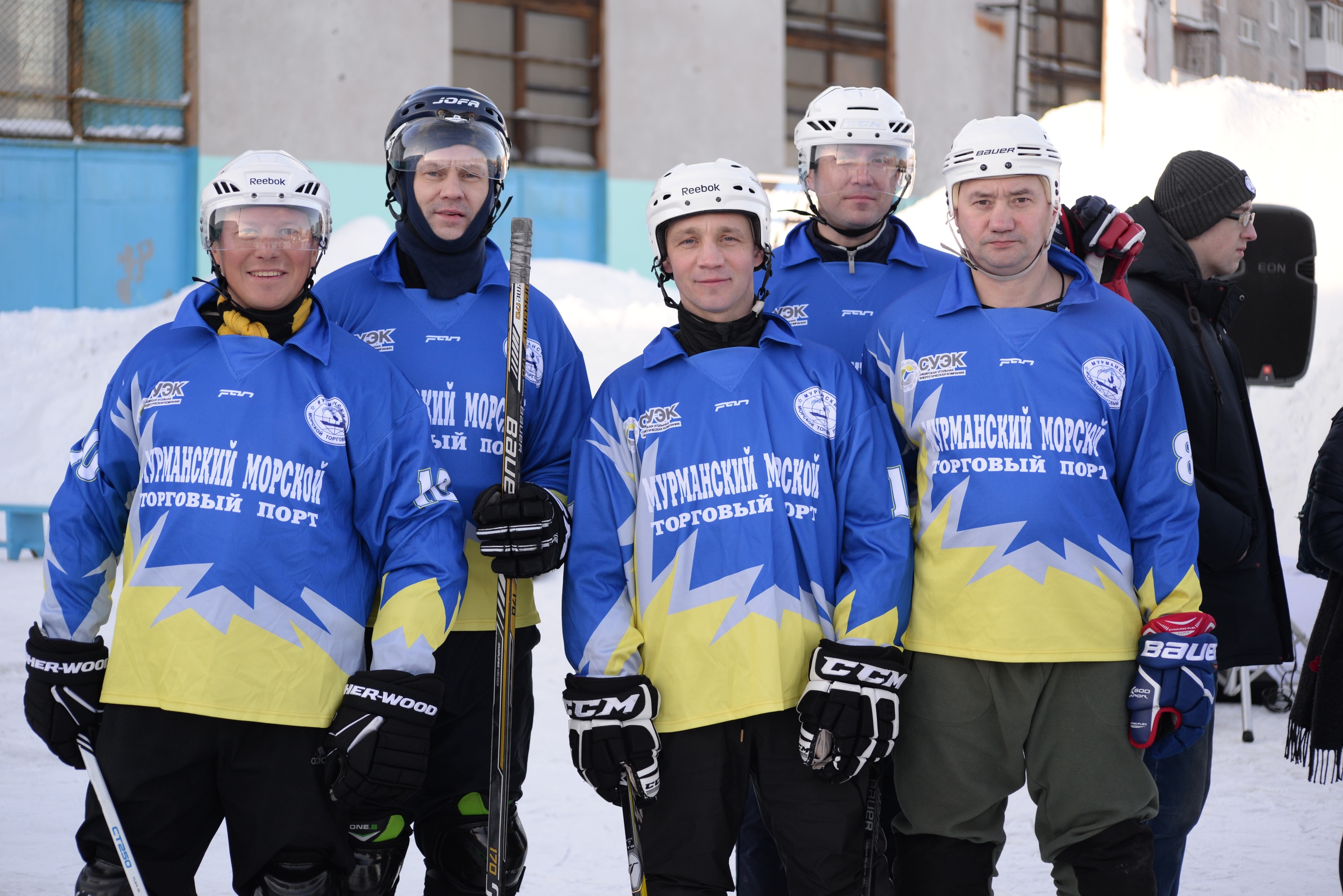 По инициативе АО «ММТП» в Мурманске состоялся третий российский чемпионат по понд-хоккею 